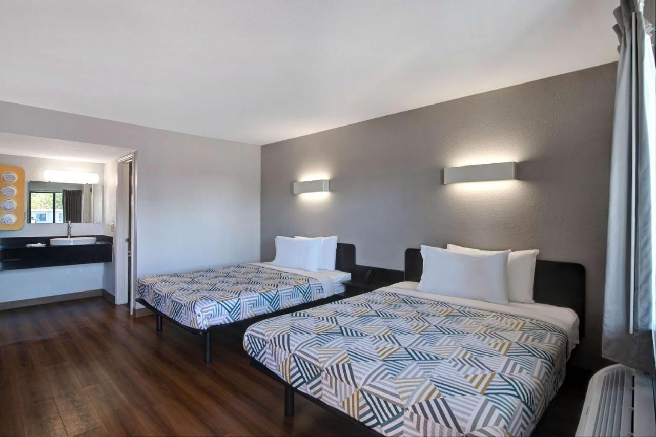 Motel 6-Sulphur Springs, Tx المظهر الخارجي الصورة